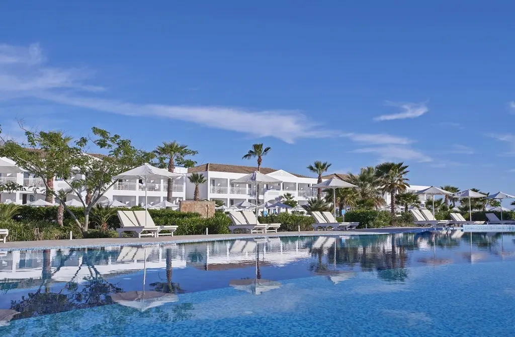 Sandy Beach Resort ****, Agios Georgios, Korfu, Grécko