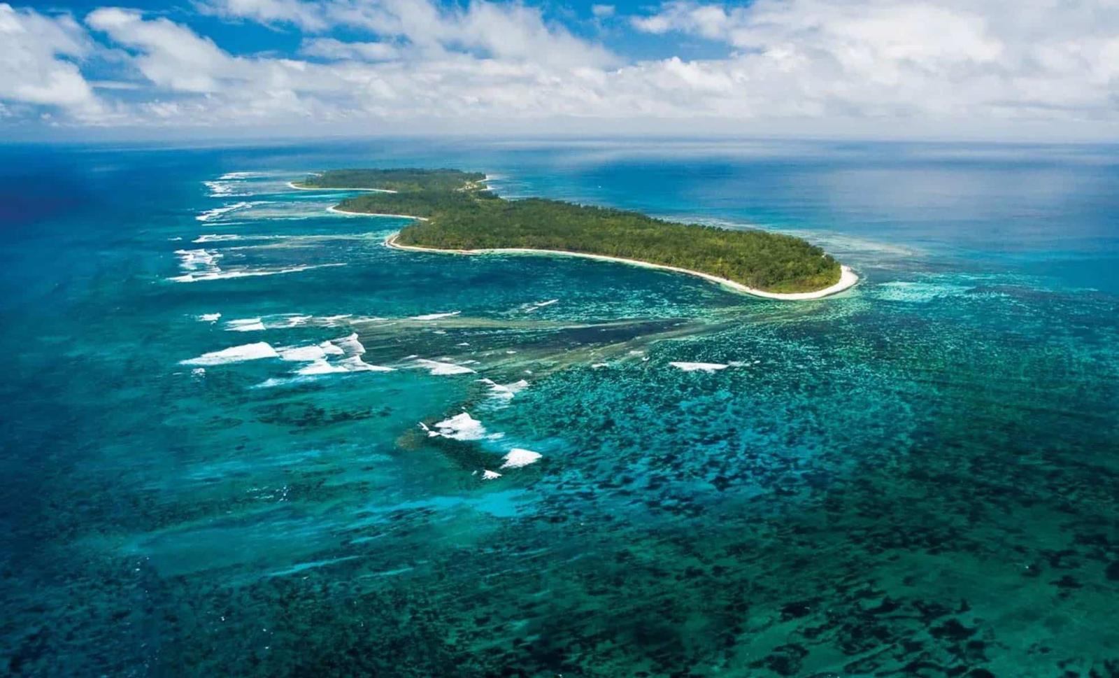 Four Seasons Resort Seychelles at Desroches Island ******, Seychely