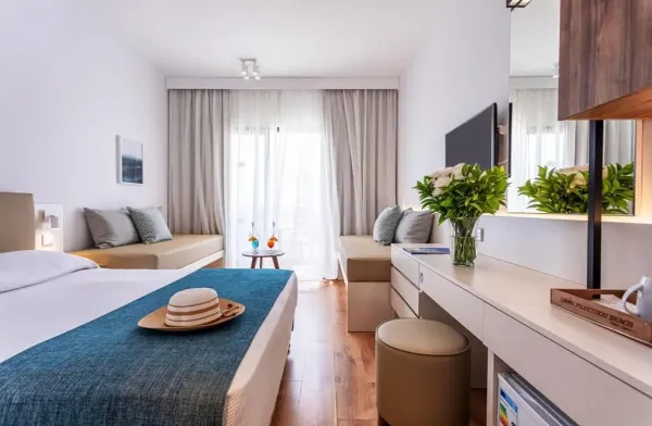 Louis Phaethon Beach Hotel ****, Paphos, Cyprus 19