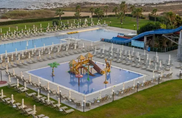 Louis Phaethon Beach Hotel ****, Paphos, Cyprus 3