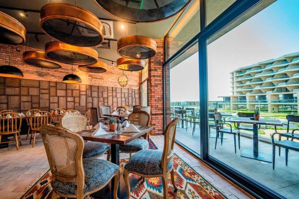 Wave Resort Hotel *****, Pomorie, Bulharsko 16