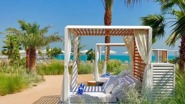 Waldorf Astoria Lusail Doha *****, Katar, Doha 18