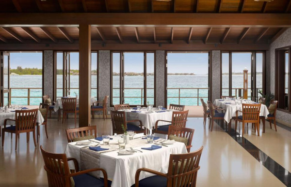 Villa Nautica Paradise Island *****, Maledivy 14