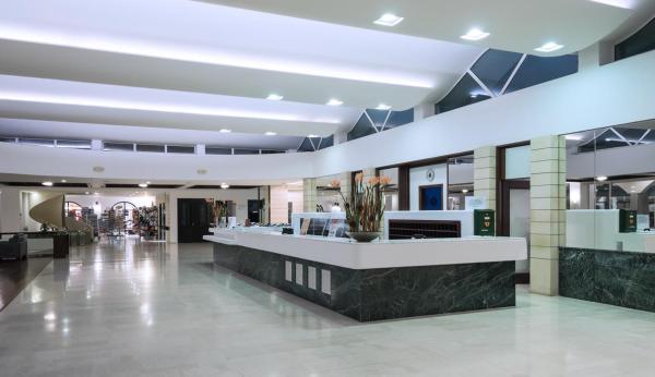 Apollo Beach Hotel ****, Faliraki, Rodos, Grécko 1