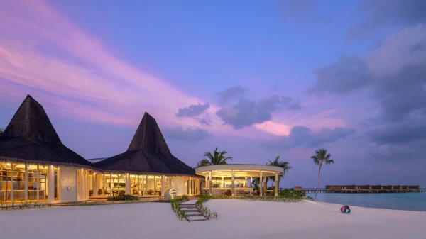 Centara Mirage Lagoon Maldives ****, Maldivy 9