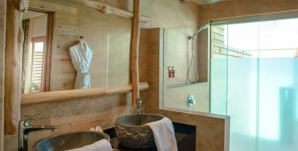 YOU and ME by Cocoon Maldives *****, Maledivy 13