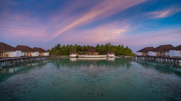 Ellaidhoo Maldives by Cinnamon Hotel ****, Maldivy 14