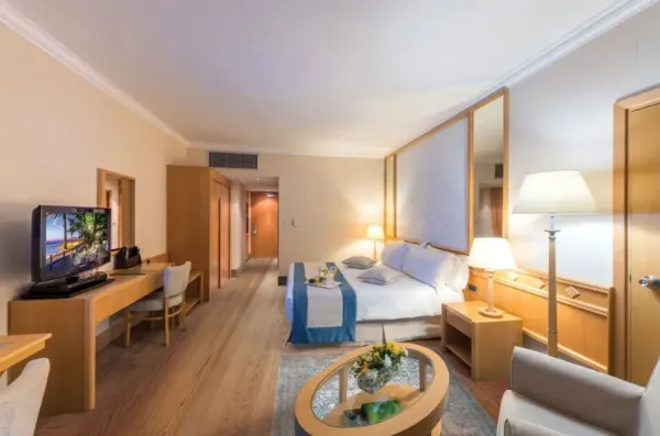 Constantinou Bros Asimina Suites Hotel *****, Paphos, Cyprus 9