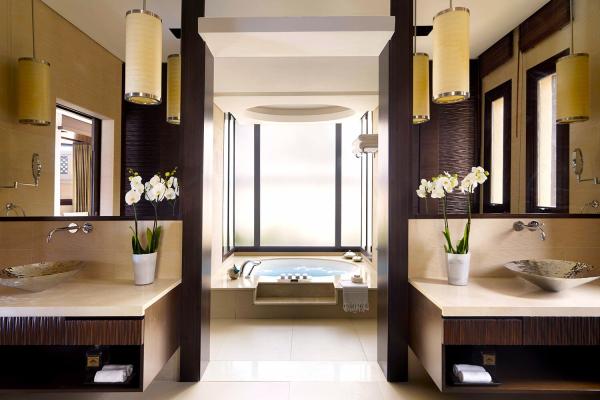 Anantara The Palm Dubai Resort*****Dubaj, The Palm 12