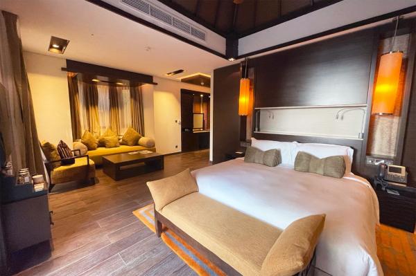 Anantara The Palm Dubai Resort*****Dubaj, The Palm 11