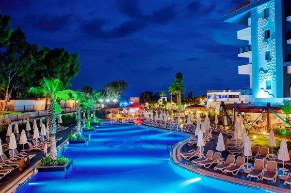 Hotel Seashell Resort & Spa *****, Side, Turecko 1