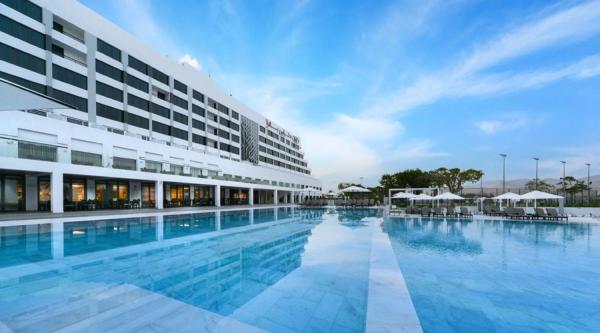 Hotel Crowne Plaza Muscat ****, Omán, Muscat 1