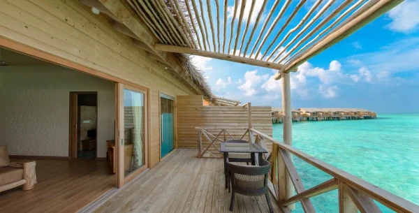 YOU and ME by Cocoon Maldives *****, Maledivy 12