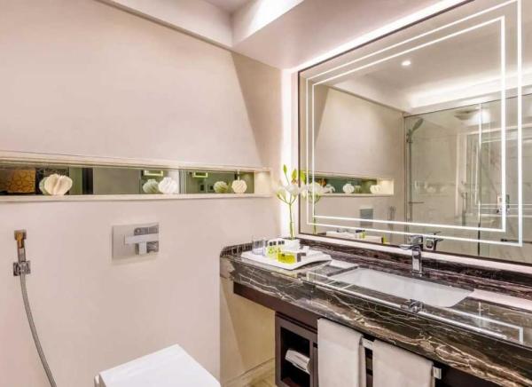 Hotel InterContinental Muscat *****, Muscat, Omán 10