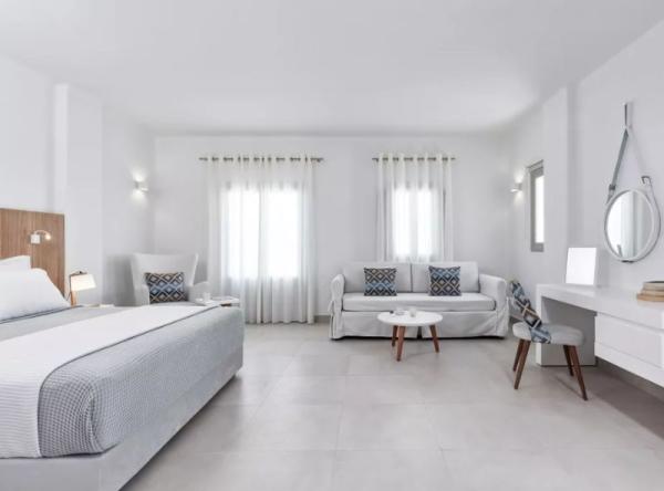 Costa Grand Resort & Spa *****, Kamari, Santorini, Grécko 13