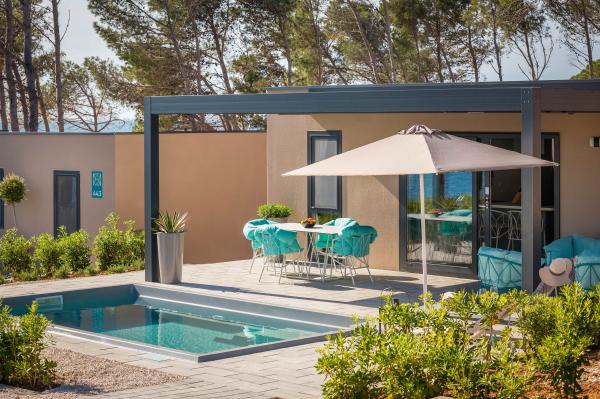 Mobilné domčeky Aminess Avalona Camping Resort *****, Povljana, Pag, Chorvátsko 9