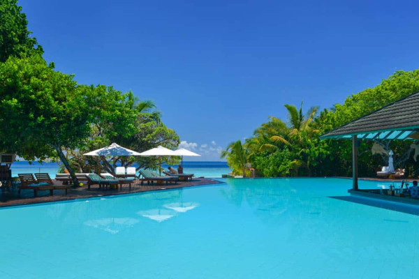 Adaaran Select Meedhupparu ****, Maldivy 1