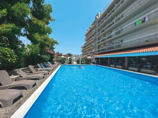 Stefania Beach Hotel ***, Eretria, Evia, Grécko 1
