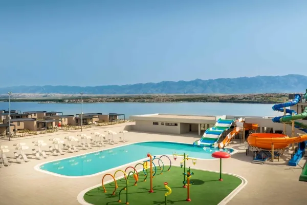 Mobilné domčeky Aminess Avalona Camping Resort *****, Povljana, Pag, Chorvátsko 14