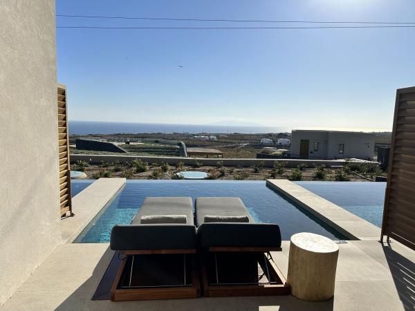 Magma Resort Santorini - The Unbound Collection by Hyatt *****, Santorini, Grécko 1