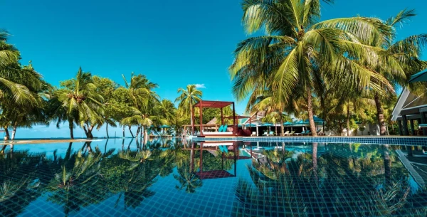 Furaveri Island Resort & Spa ****, Maldivy 1