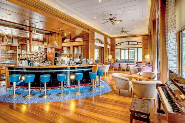 Columbia Beach Resort, an SLH Hotel *****, Limassol, Cyprus 12