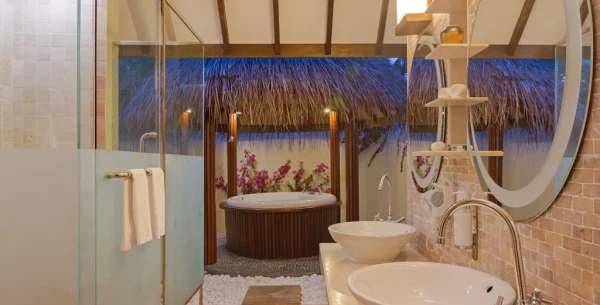 Bandos Maldives ****, Maldivy 4