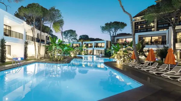 Trendy Lara *****, Lara, Turecko 1