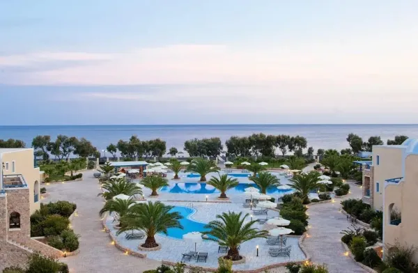 Santo Miramare Resort ****, Perivolos, Santorini, Grécko