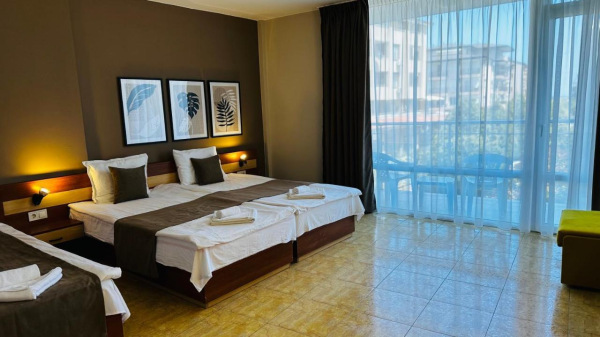 Queen Nelly ****, Primorsko, Bulharsko 16