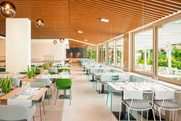 Valamar Meteor Hotel ****, Makarska, Chorvátsko 13