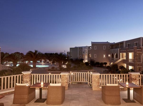 Santo Miramare Resort ****, Perivolos, Santorini, Grécko 14