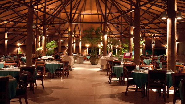 Embudu Village Resort ***, Maledivy 4