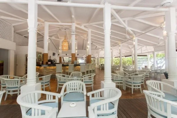 Embudu Village Resort ***, Maledivy 11