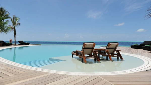 Komandoo Island Resort & Spa ****, Maledivy 1