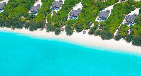 Hideaway Beach Resort & Spa Maldives *****, Maldivy 1