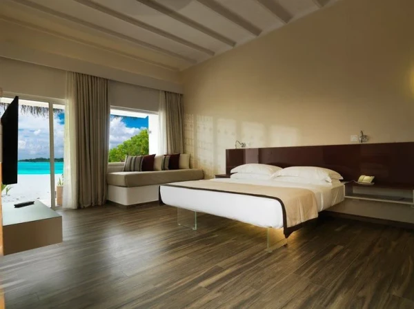 Cocoon Maldives *****, Maldivy 18