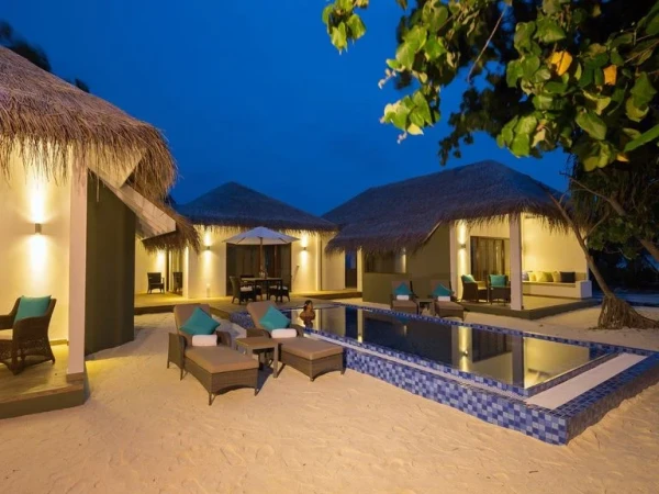 Cocoon Maldives *****, Maldivy 16