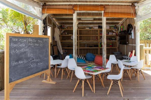 Friday Attitude ***, Maurícius, Trou d´eau Douce 8