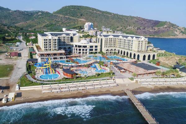 Sunis Efes Royal Palace Resort & SPA *****, Kusadasi, Turecko