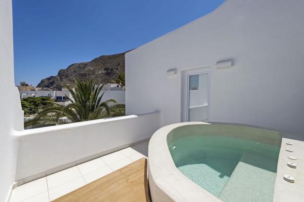 Cavo Bianco Hotel *****, Kamari, Santorini, Grécko 6