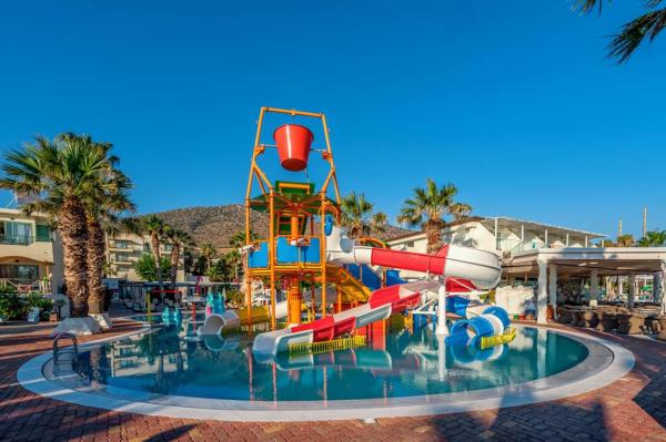 Star Beach Village & Water Park ****, Hersonissos, Kréta, Grécko 3