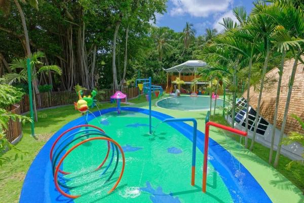 Kuramathi Maldives ****, Maldivy 15