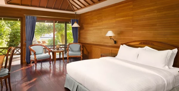 Royal Island Resort & Spa *****, Maledivy 10
