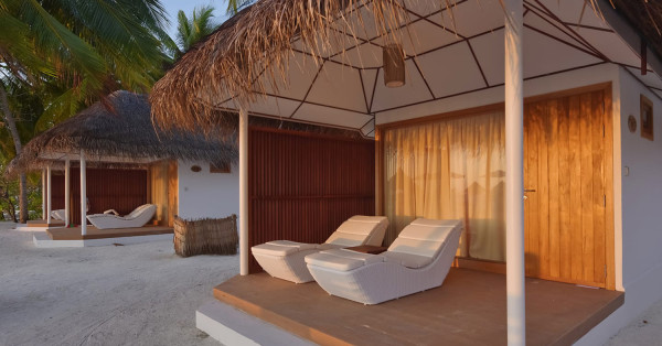 Thulhagiri Island Resort ****, Maledivy 19