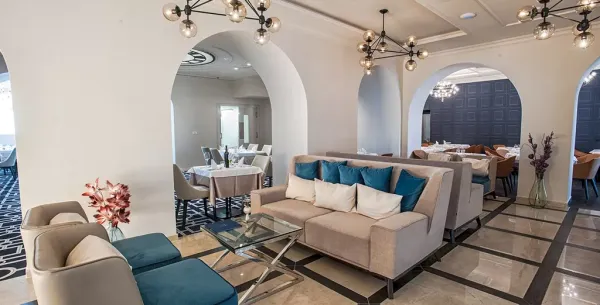 Grand Hotel Slavia ****, Baška Voda, Chorvátsko 10