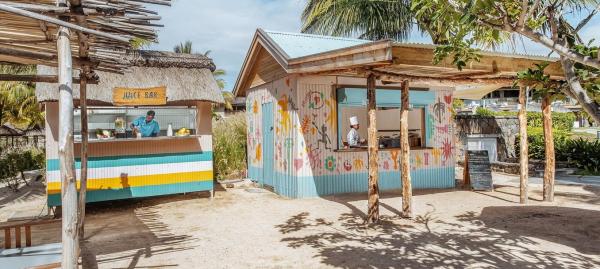 Zilwa Attitude****, Anse La Raie, Maurícius 12