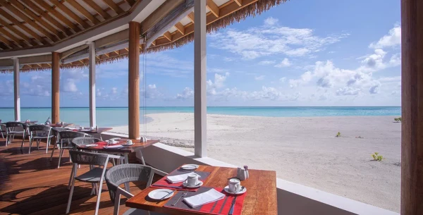 Cinnamon Velifushi Maldives *****, Maldivy 15