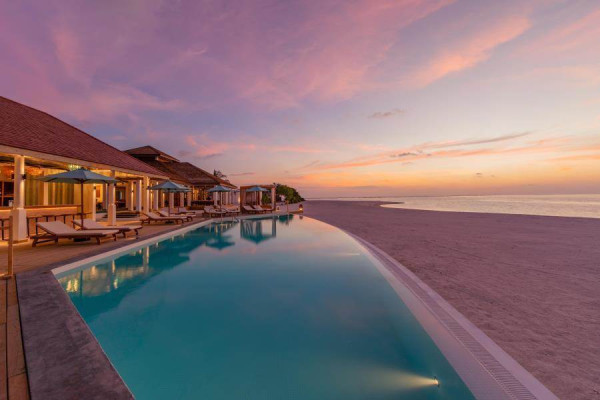 Cinnamon Hakuraa Huraa Maldives ****, Maldivy 2