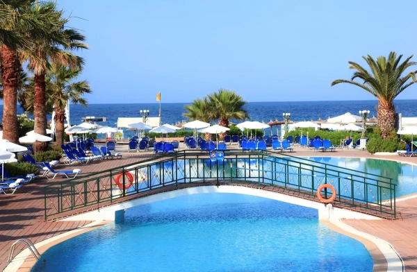 Sandy Beach Resort ****, Agios Georgios, Korfu, Grécko 9